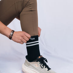 Calcetines Negros con Raya Blanca